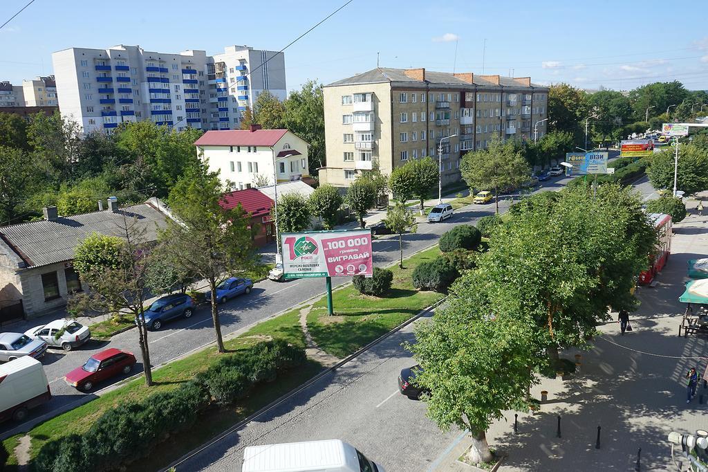 Apartment On Kniaziv Koriatovychiv Kamjanets-Podilsky Buitenkant foto