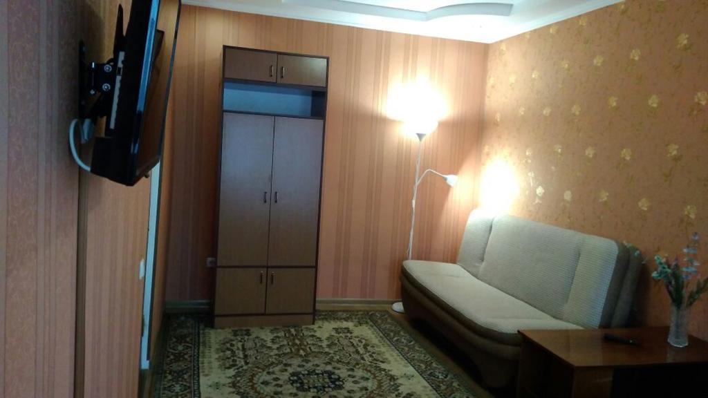 Apartment On Kniaziv Koriatovychiv Kamjanets-Podilsky Buitenkant foto